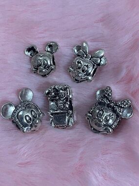 5 Mickey Mouse Minnie Mouse Collection European Charm Bundle Set